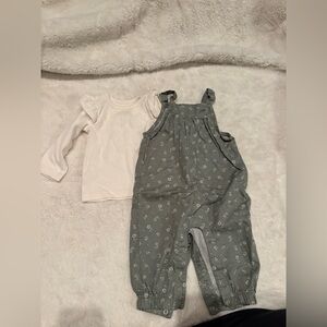 🌸5/$50🌸Carter's Cream Top with Sage Green Floral Overalls